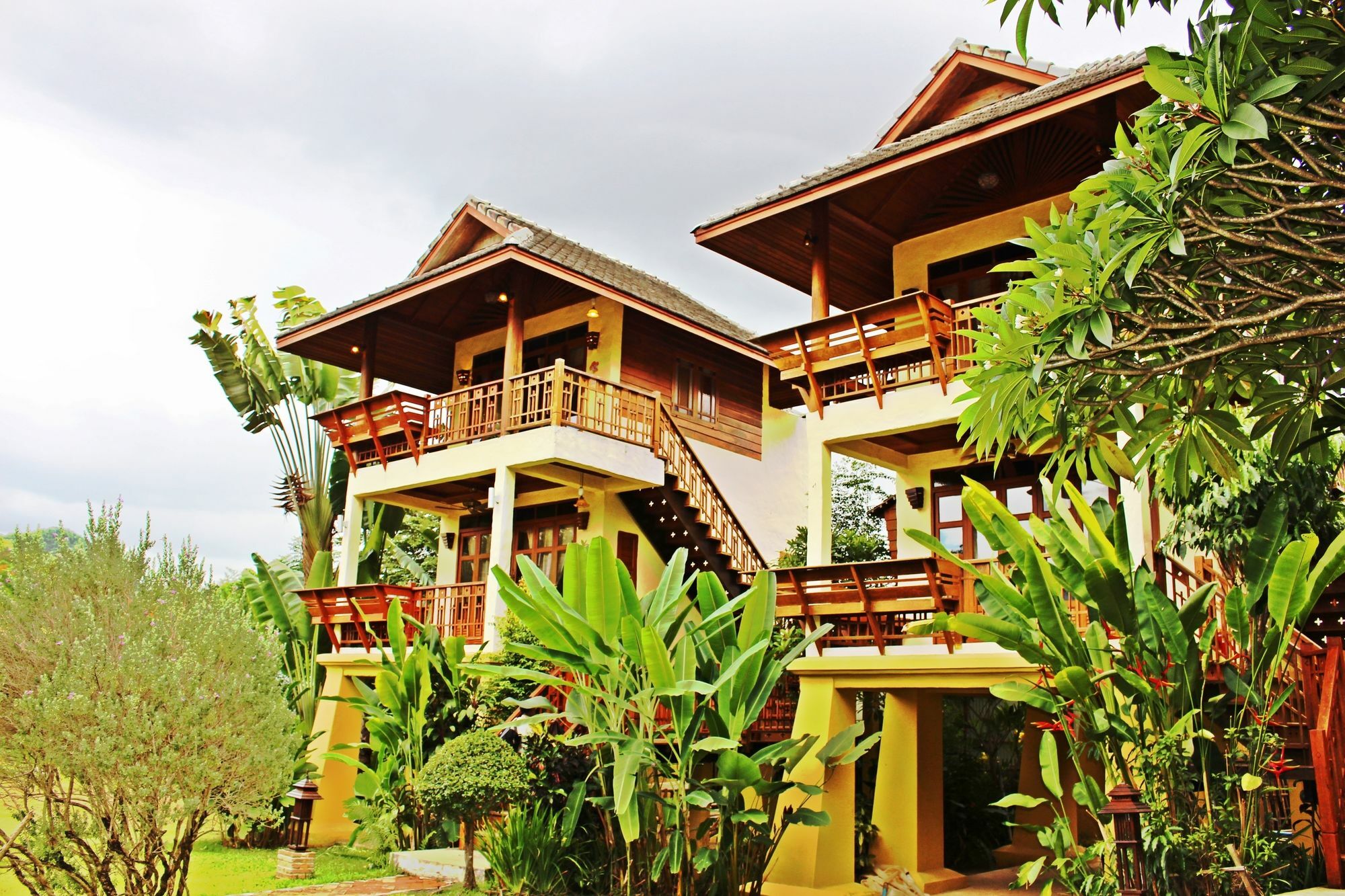 Pai Vimaan Resort Mae Hong Son Ngoại thất bức ảnh